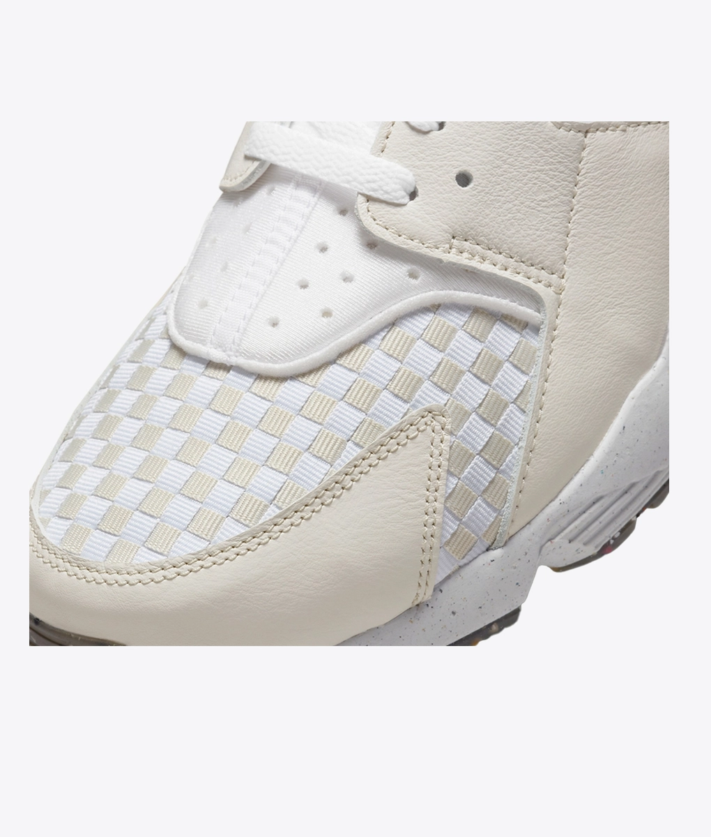 nike huarache bone white