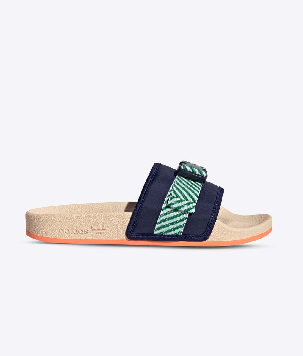 Poutchylette Adidas Slides New Adidas Womens POUCHYLETTE SLIDES HI-RES GREEN/BLACK  main image 3