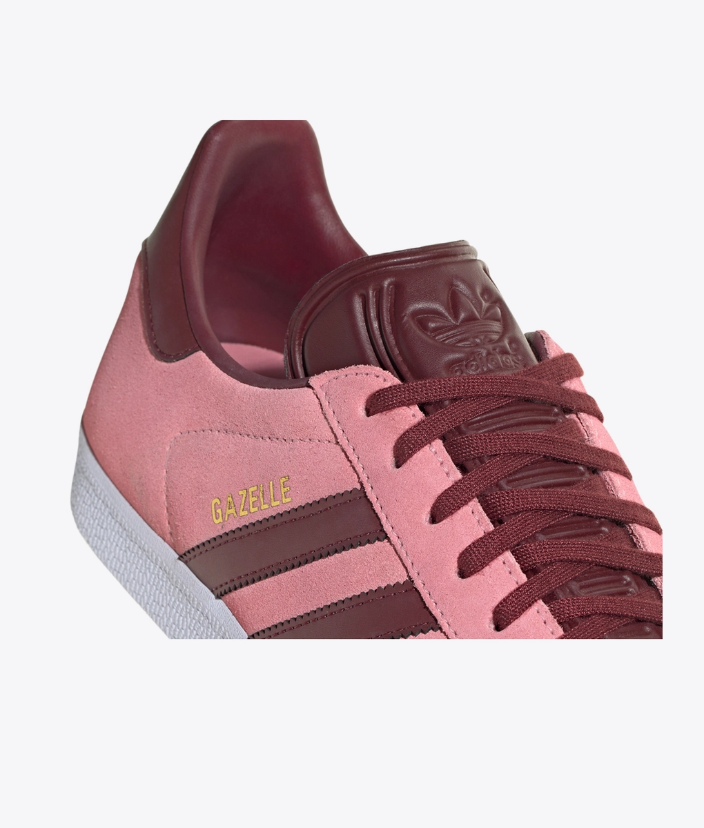 adidas gazelle silver green womens Gazelle Indoor Trainers Cream/Victory Red/Gum | adidas Originals