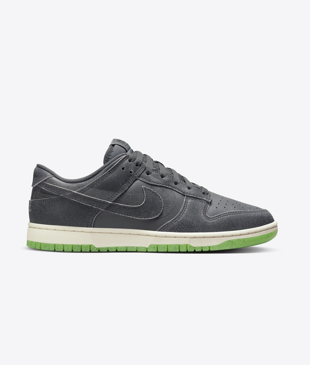 Nike - 1 - VegNonVeg Nike - 1 - VegNonVeg