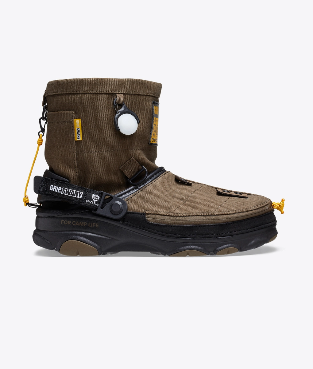 Crocs - Grip S X Crocs Classic At Clog - VegNonVeg