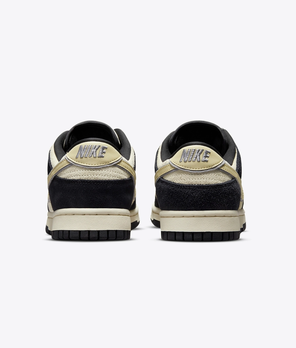 Nike - W Dunk Low Lx - VegNonVeg