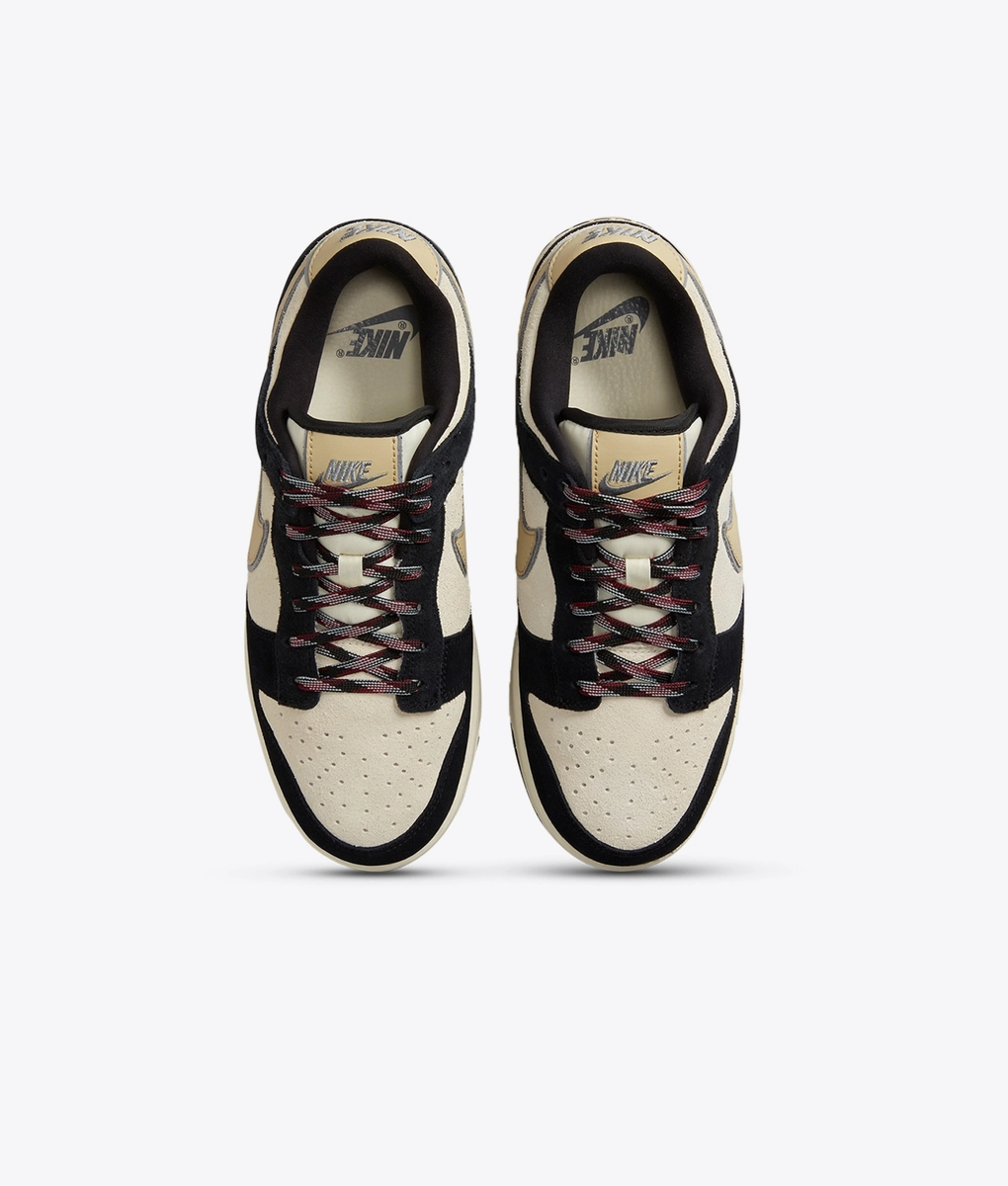 Nike - W Dunk Low Lx - VegNonVeg