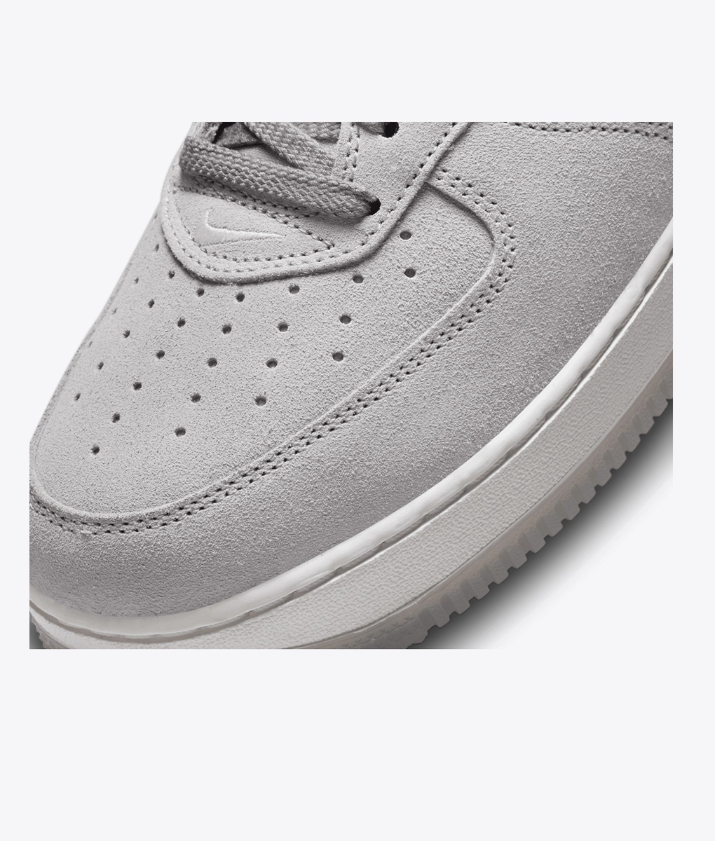 nike air force 1 low suede grey