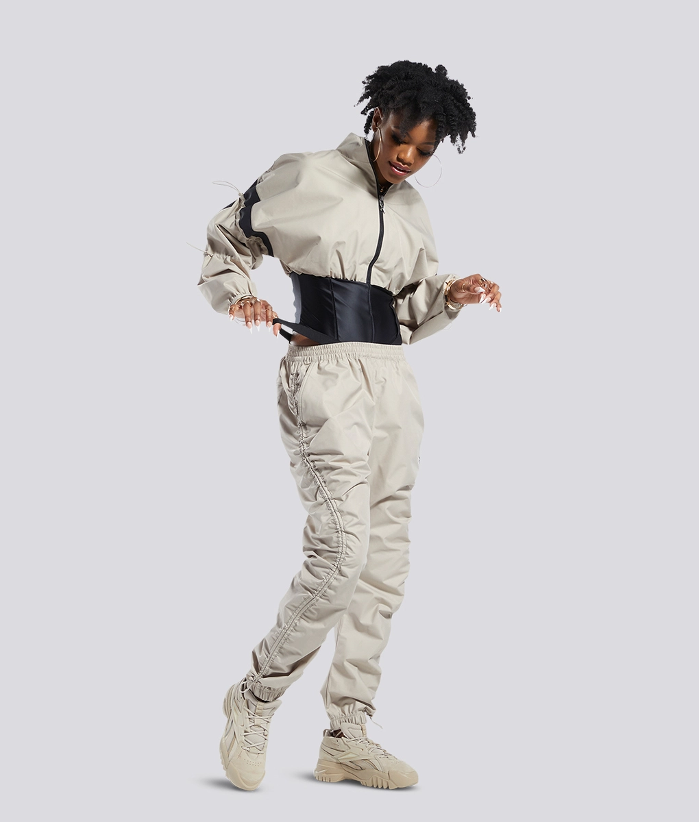 REEBOK - Rbk Cardi B Woven Pant - VegNonVeg