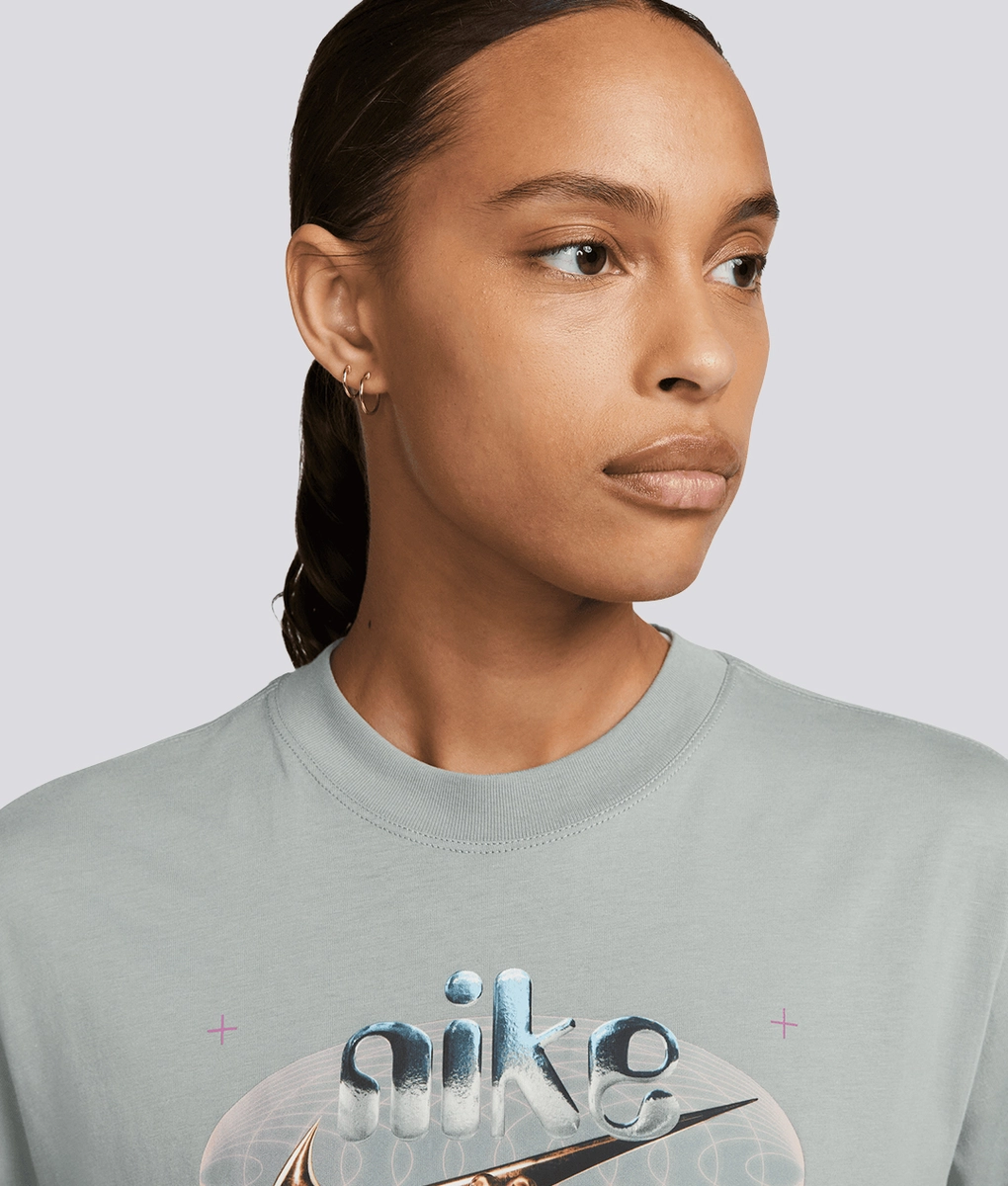NIKE WMNS NSW BOXY CIRCA 2 S/S TEE 風車 ＸＬ NIKE - NIKE WMNS NSW BOXY CIRCA 2 S/S TEE 風車 XLの通販 by