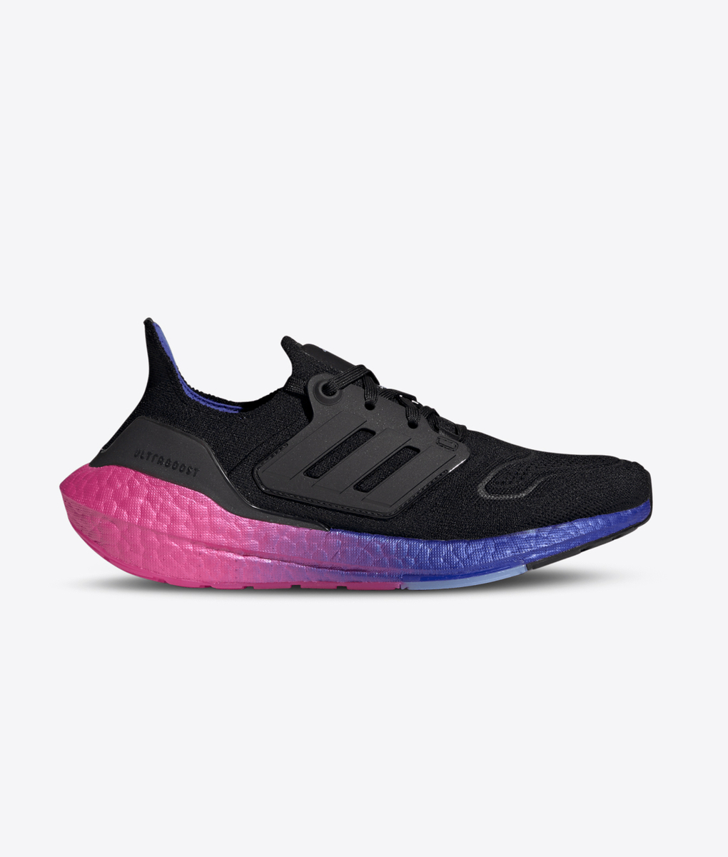 adidas gazelle silver green womens ADID-GX5459) Adidas Ultraboost 22 Running Shoe [white/white/black] main image 0