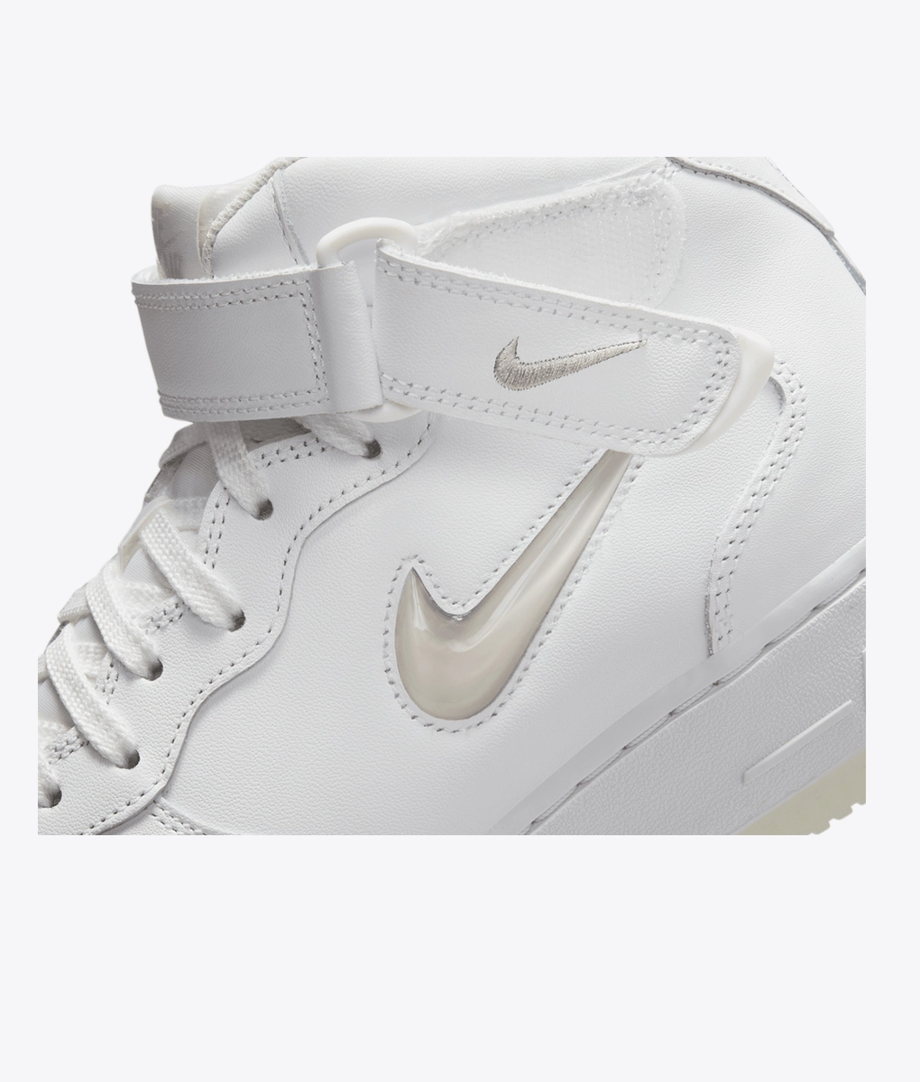 Nike - 1 - VegNonVeg