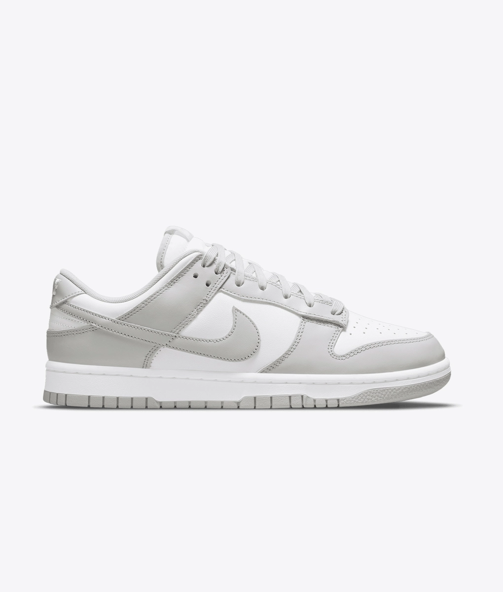 nike dunk low retro white