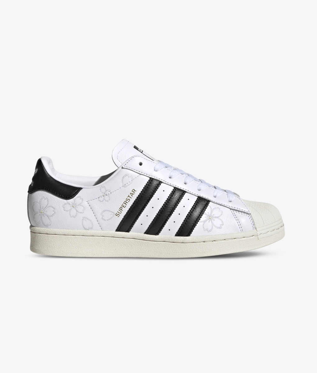adidas gazelle silver green womens adidas Women's Superstar Sneakers 7 main image 0