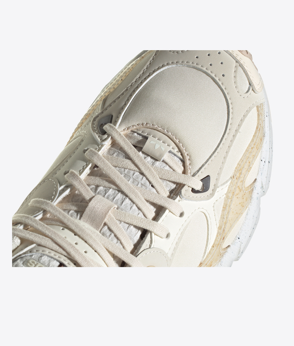 adidas gazelle silver green womens Adidas Women's Astir White/Beige