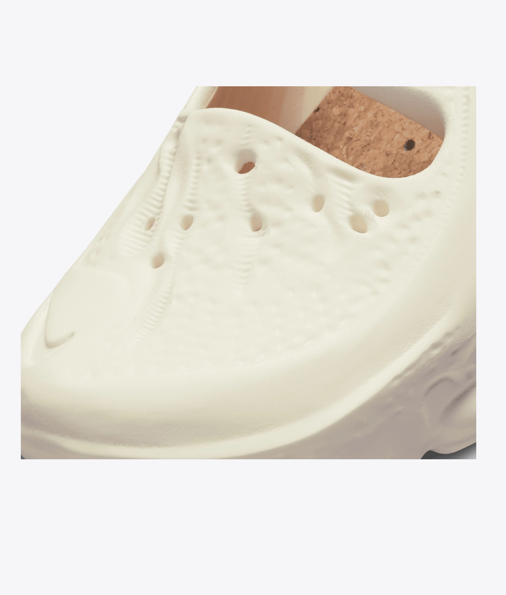 Nike - NIKE ISPA UNIVERSAL NATURAL/NATURAL-NATURAL l BUY