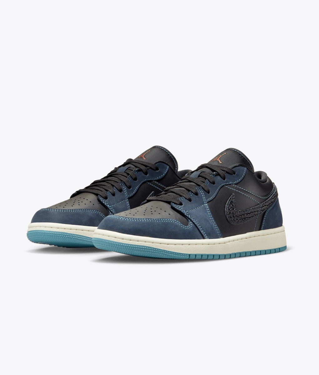 Jordan - Wmns Air Jordan 1 Low Se - VegNonVeg