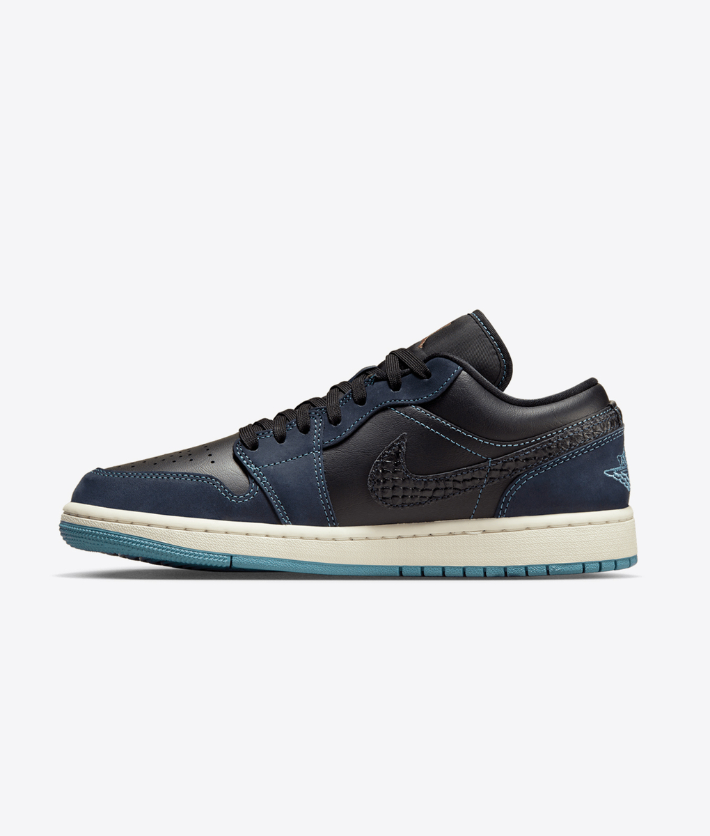 ★[NIKE]★WS AIR JORDAN 1 Low SE Black Dark Obsidian★ Jordan - Wmns Air Jordan 1 Low Se - VegNonVeg