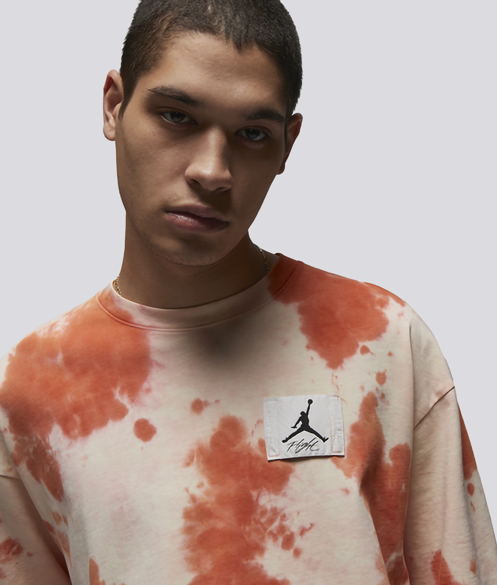 Jordan - M J Ess Stmt Ovsz Gfx Ss Crew - VegNonVeg