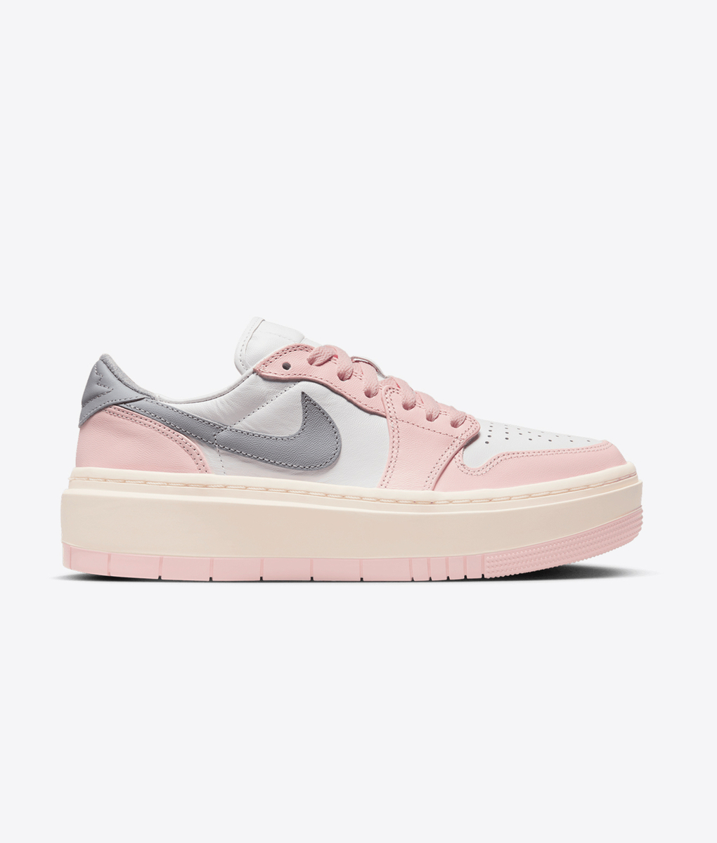 専用〜NIKE　AIR JORDAN1 ELEVATE LOW　25cm Amazon.com | Nike Women's AIR Jordan 1 Elevate Low - Size 9