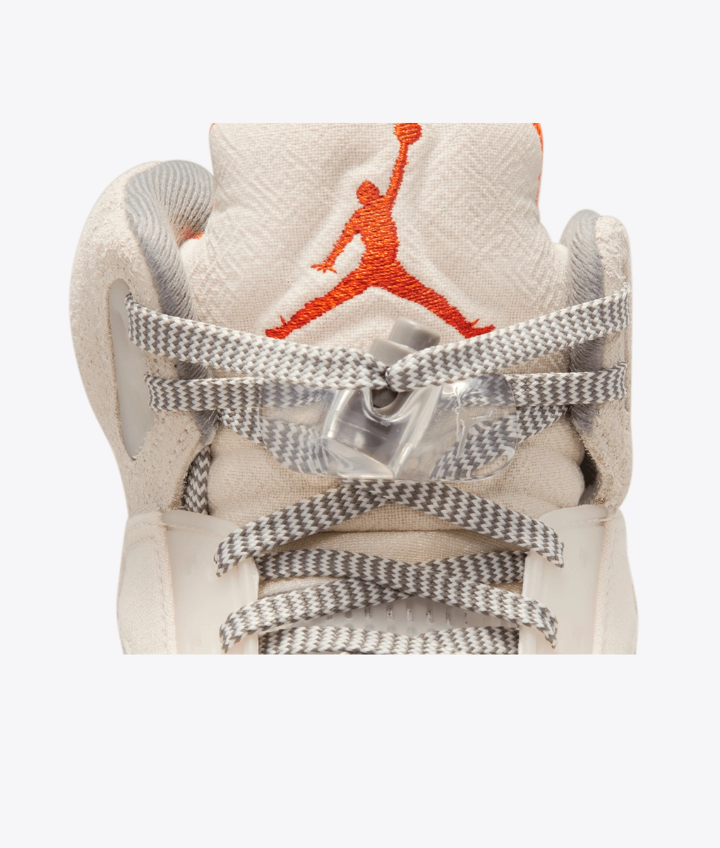 Jordan - Elevate your sneaker game with the trendy NIKE AIR