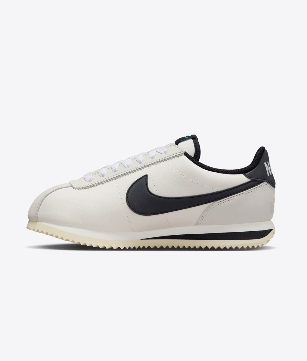 nike cortez bone