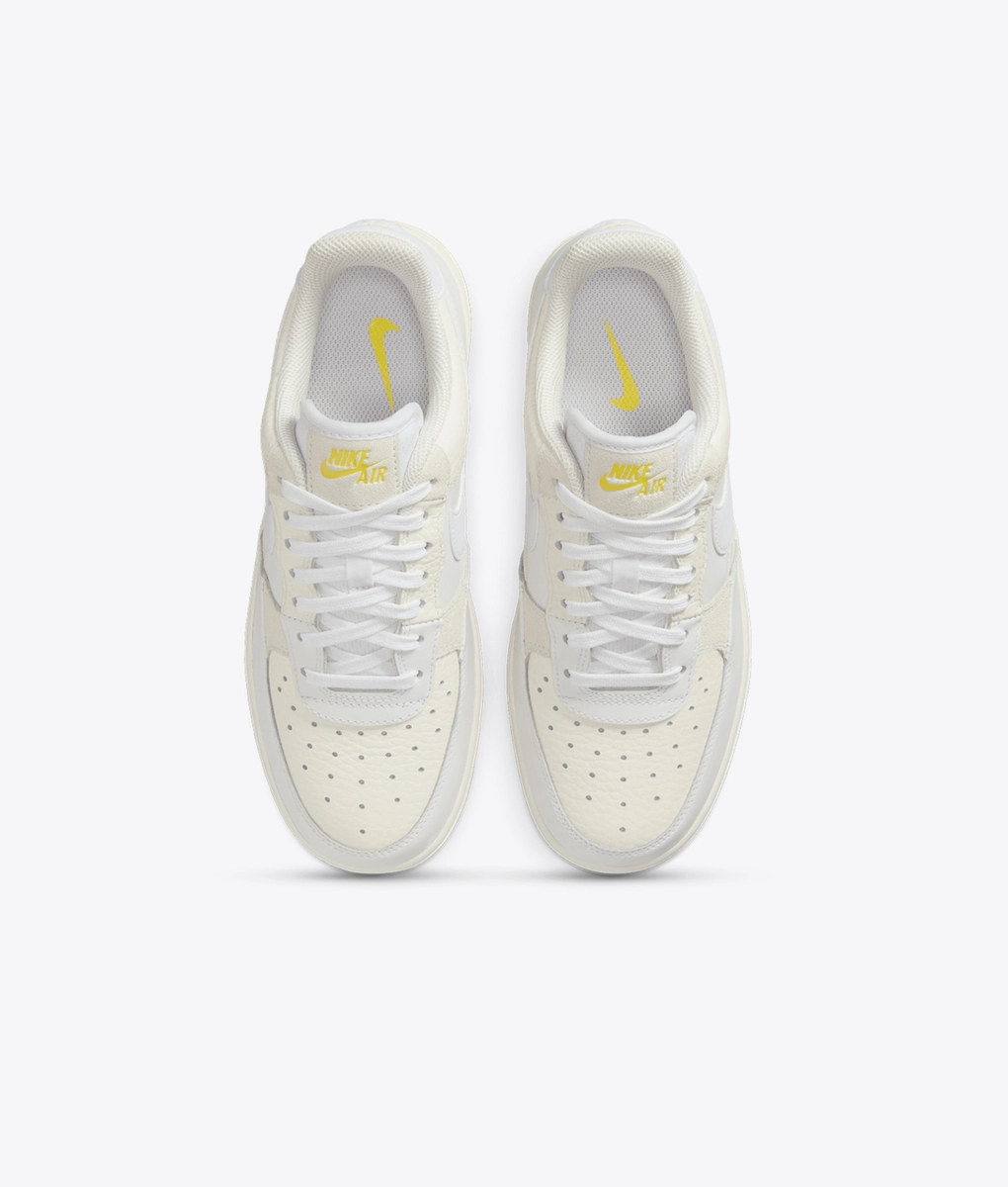 Nike Air Force 1 ホワイト/イエロー 高トップ Nike Air Force 1 LV8 (GS) White/Black/Yellow Kid's Sneakers