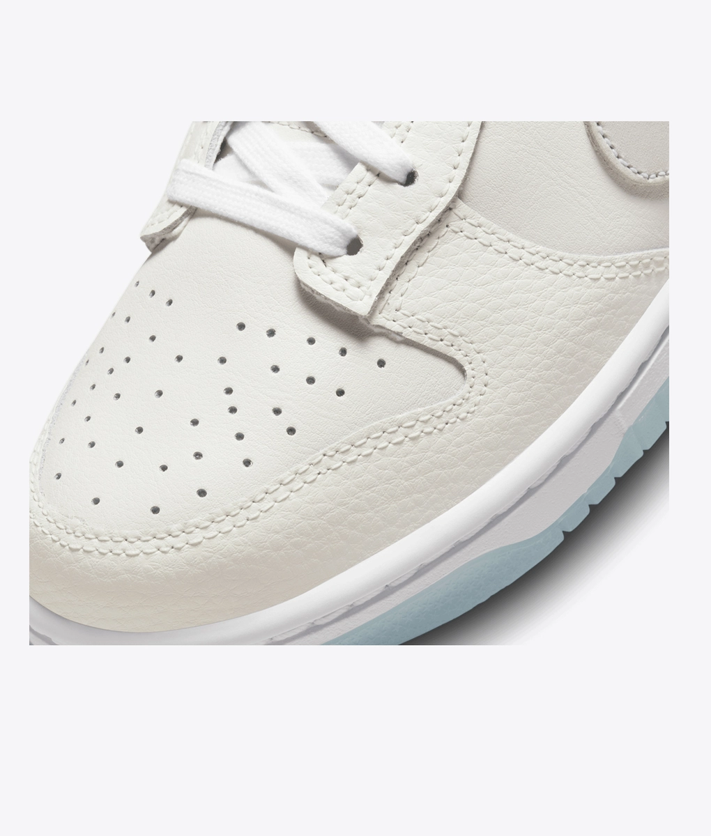 Nike - Dunk Low Se - VegNonVeg