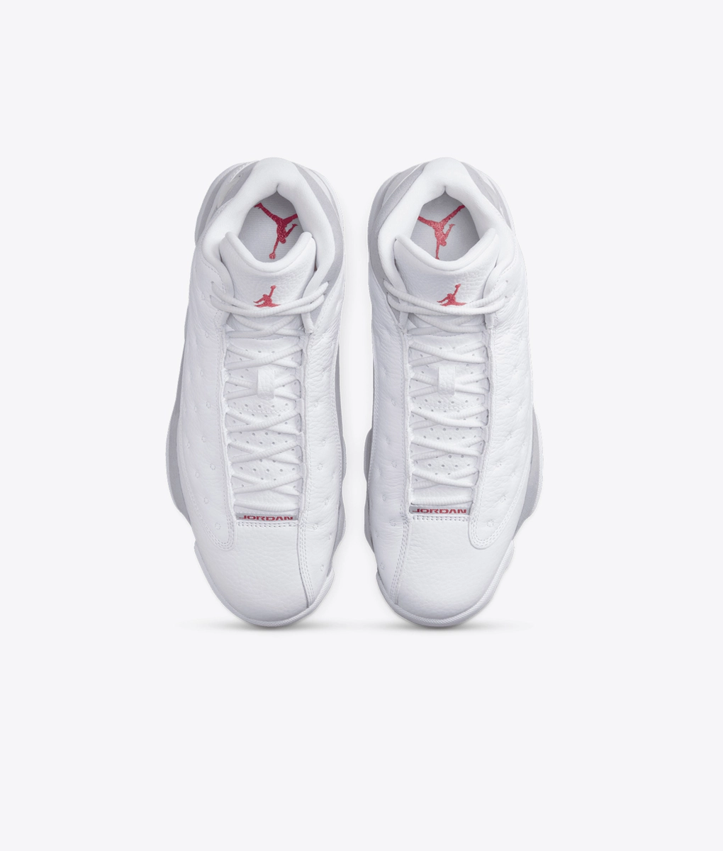 Jordan - Elevate your sneaker game with the trendy NIKE AIR JORDAN