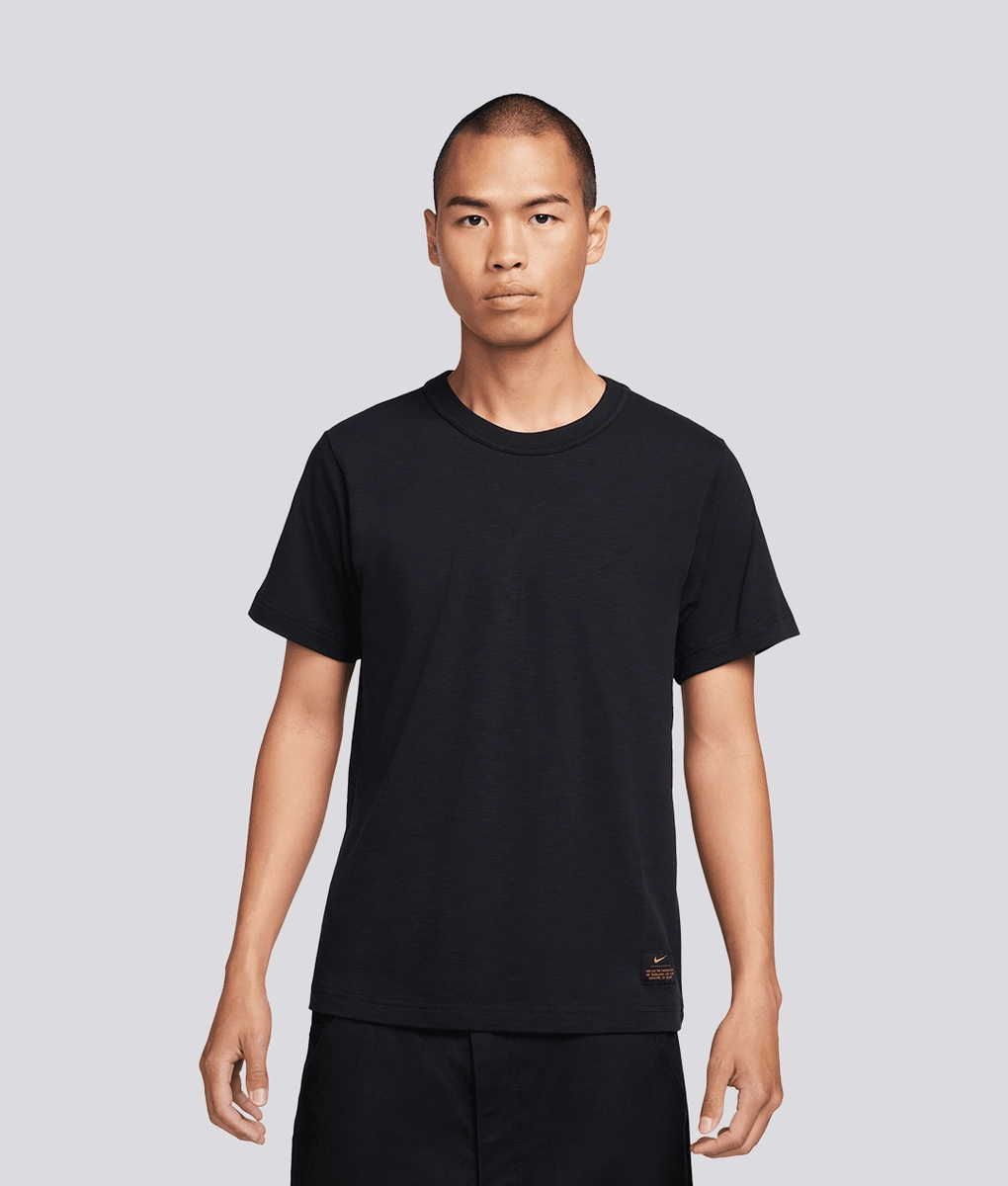 Nike - NIKE AS M NL SS KNIT TOP BLACK l Buy Men's Tee Online at