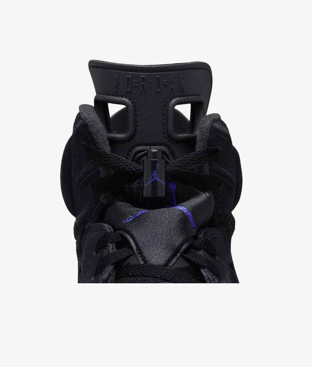 Jordan - Elevate your sneaker game with the trendy NIKE AIR
