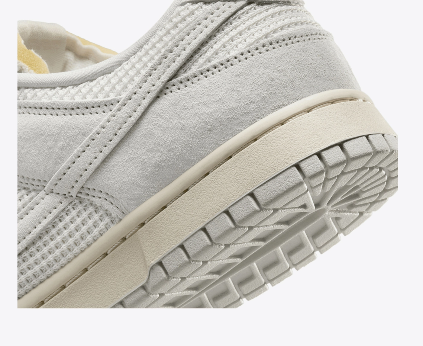 nike dunk high light bone coconut milk