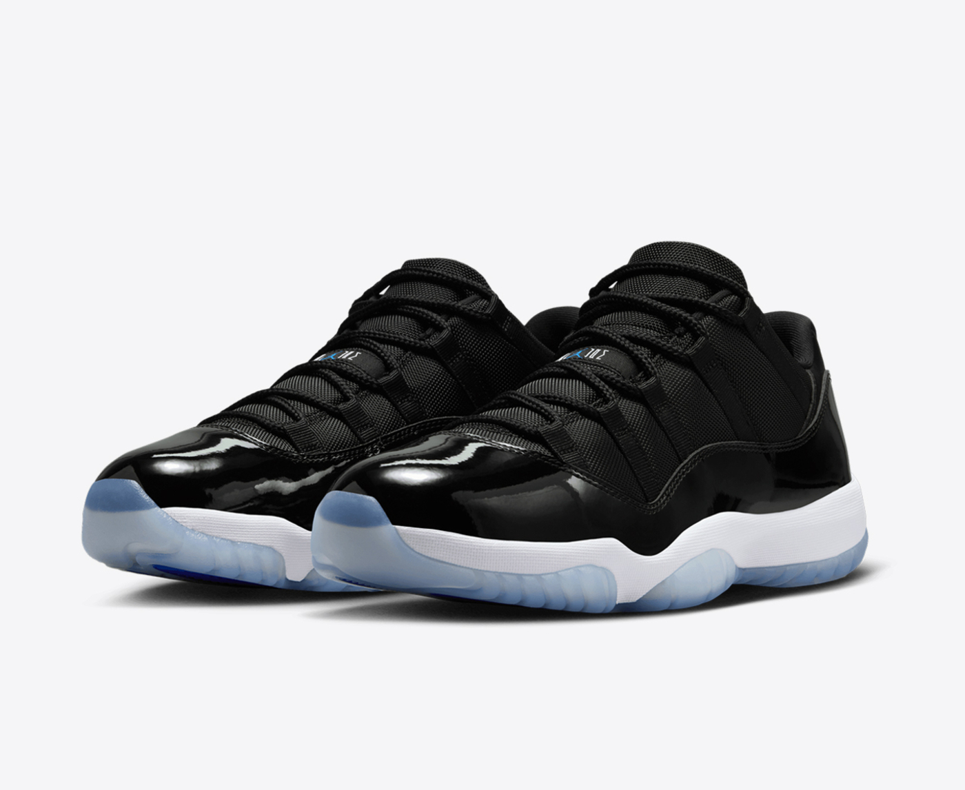 Jordan AIR JORDAN 11 RETRO LOW BLACK VARSITY ROYAL WHITE VegNonVeg