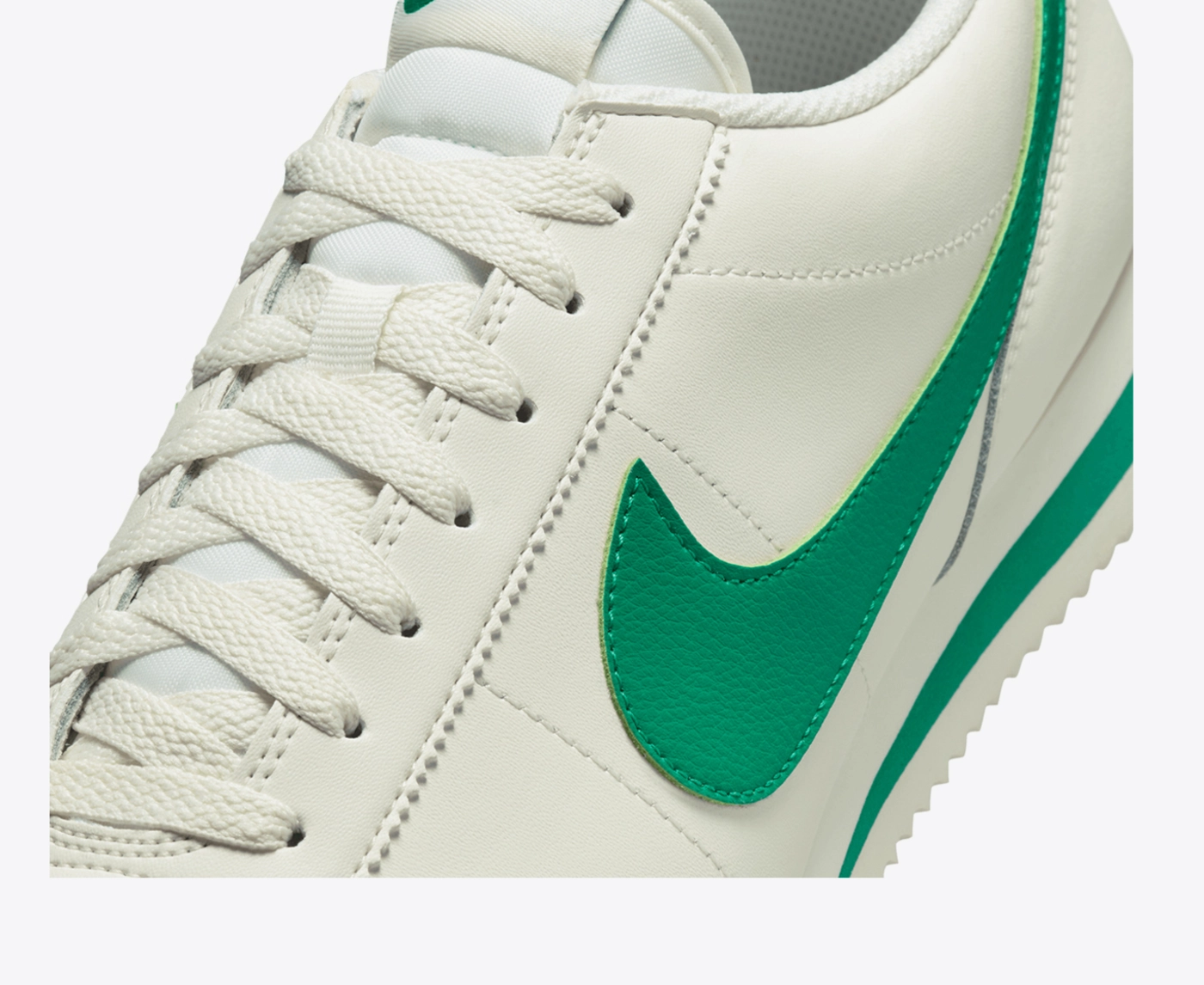 nike cortez mens white and green