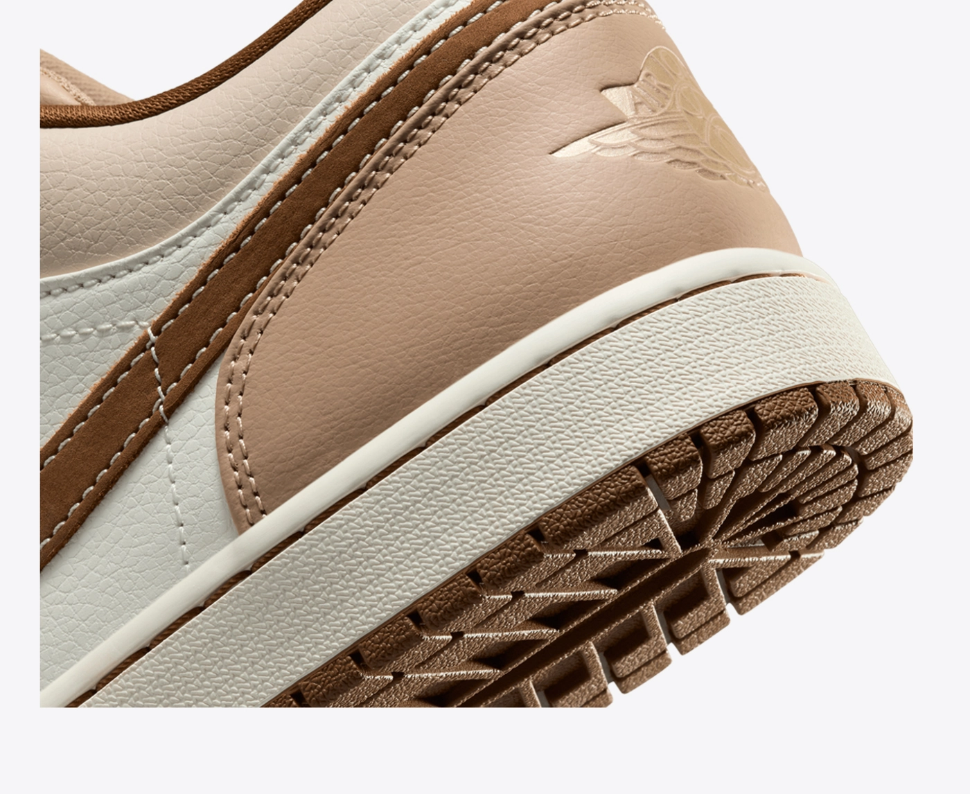 NIKE★AIR JORDAN 1 LOW★HEMP/SAIL/OATMEAL/LIGHT BRITISH TAN Nike AIR JORDAN 1 LOW SE HEMP OATMEAL LIGHT BRITISH TAN Golf