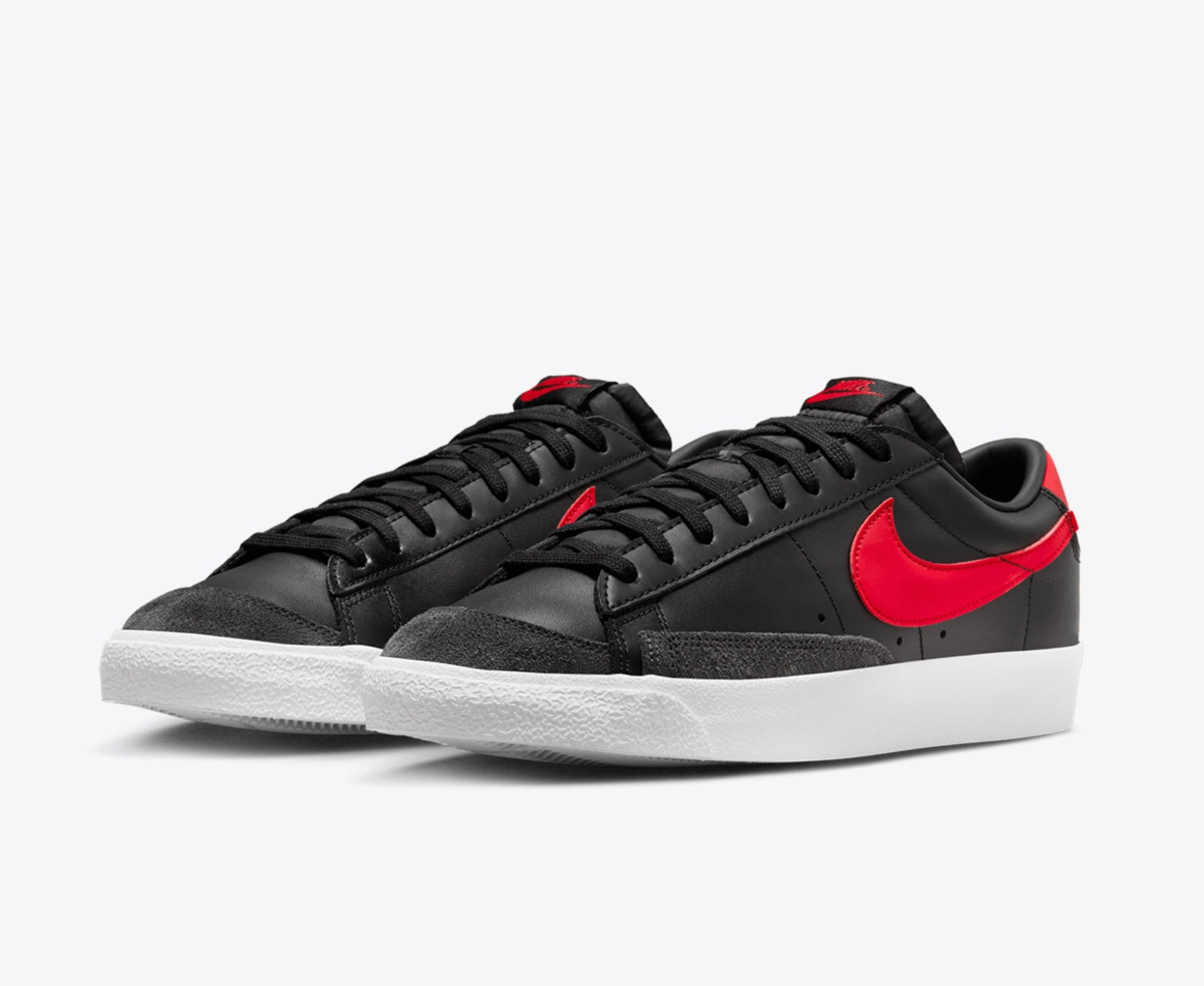 nike blazer low top black