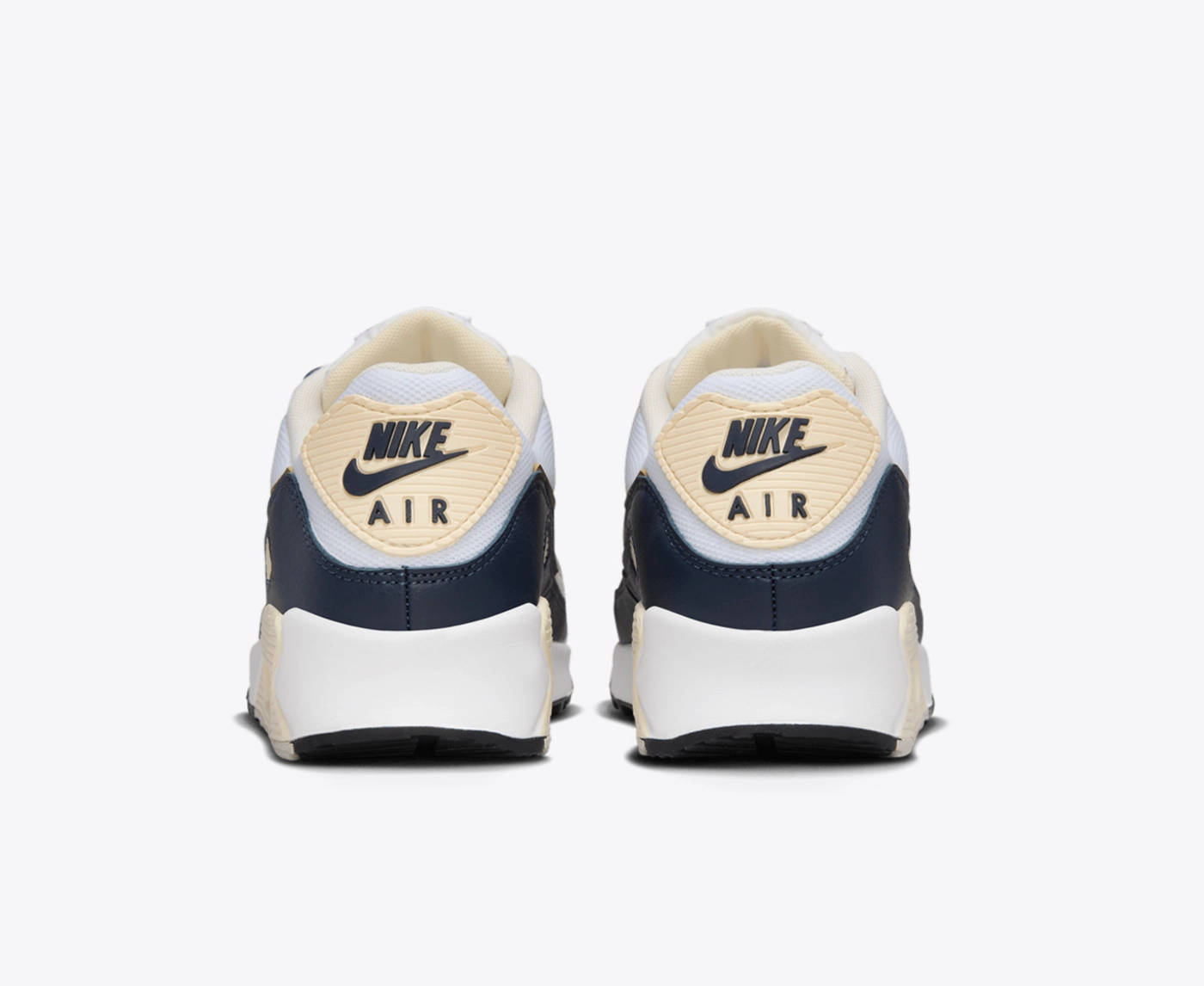 Nike - Nike Women's Air Max 90 Nn White/Metallic Gold