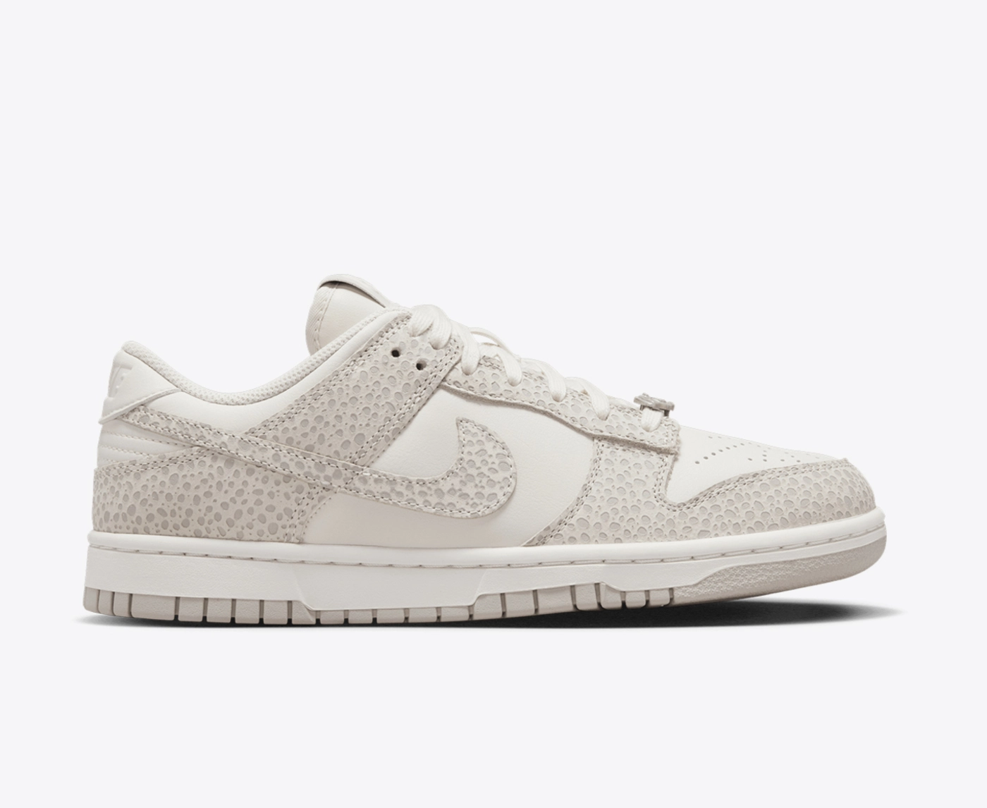 NIKE W DUNK LOW PRM PHANTOM/PHOTON DUST-LT S GREY 国内発送 Nike - NIKE DUNK LOW PREMIUM PHANTOM/PHOTON DUST-LT SMOKE