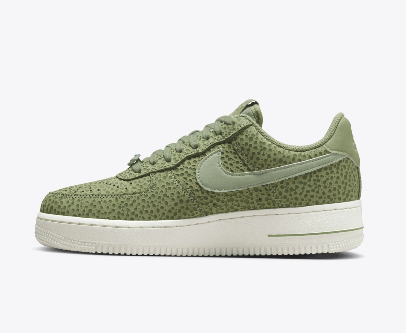 Nike - W Air Force 1  