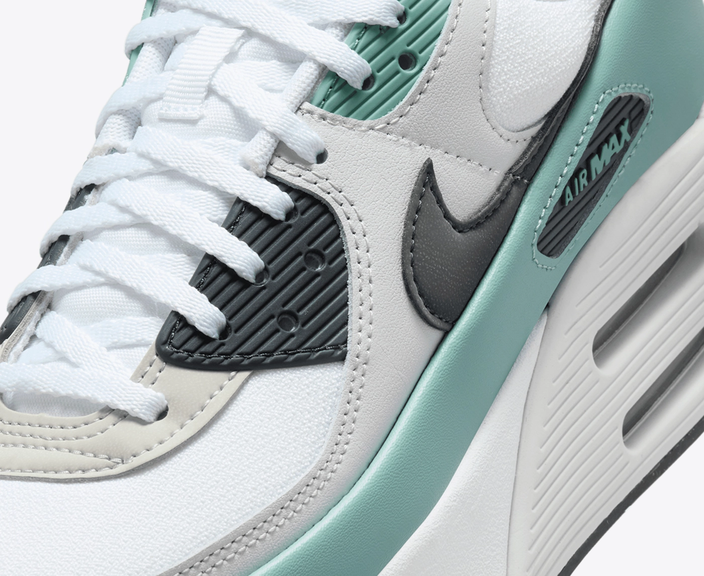 nike-air-max-90-lv8-