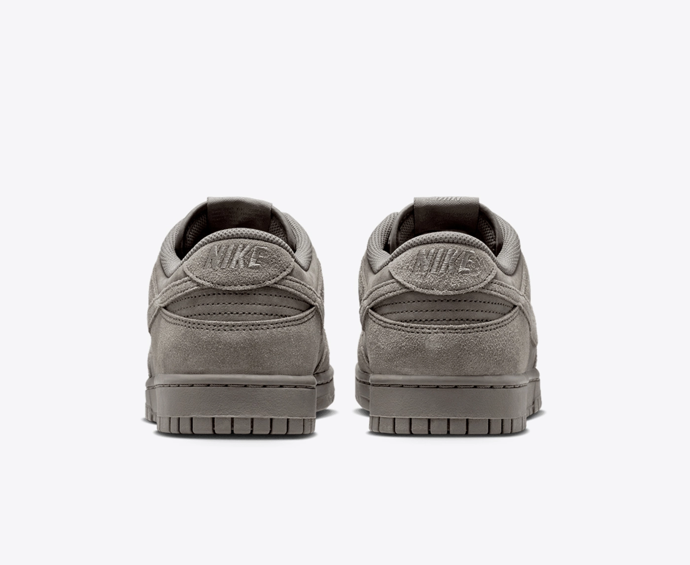 nike dunk sb x reigning champ