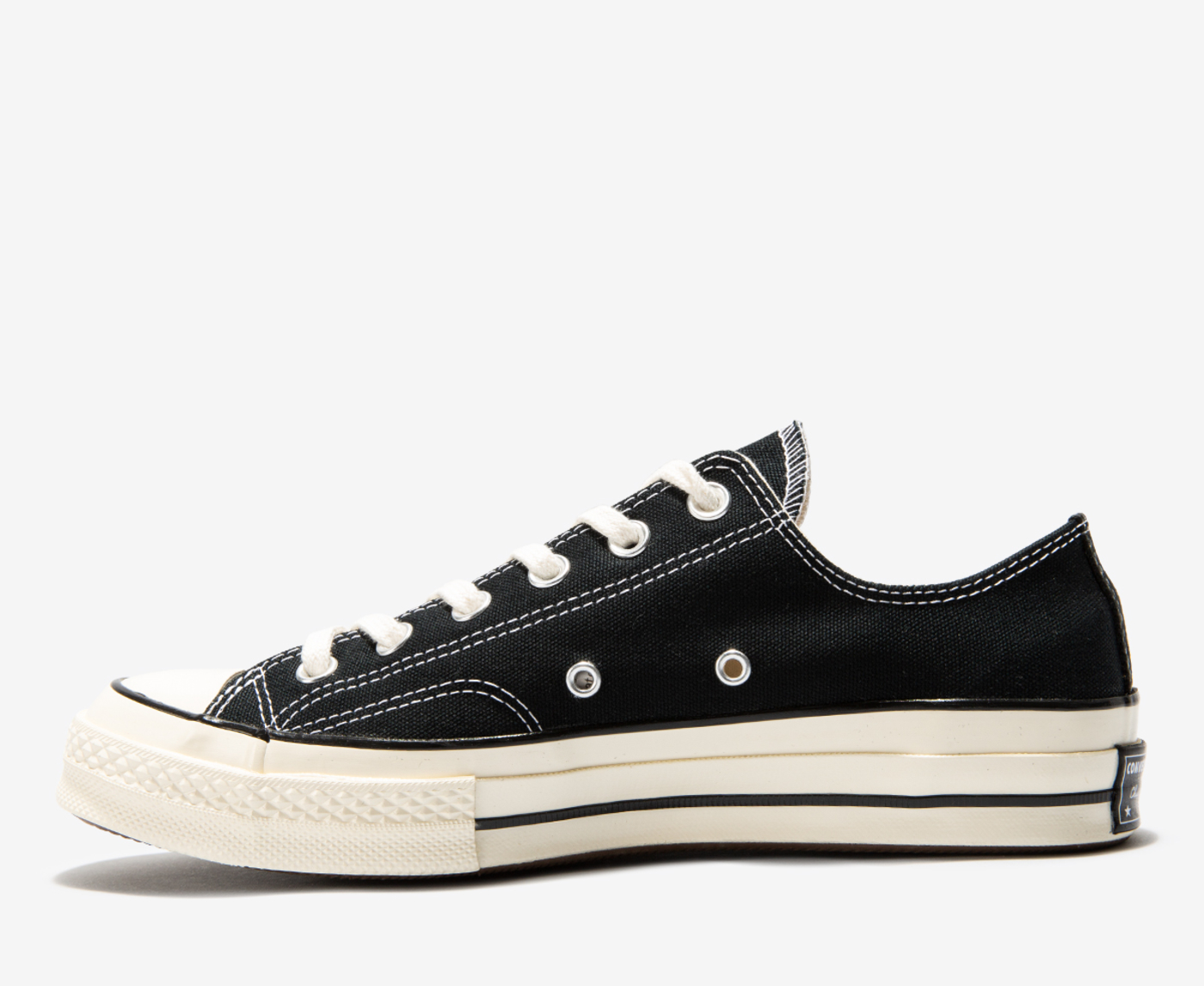 Chucks store 70s black