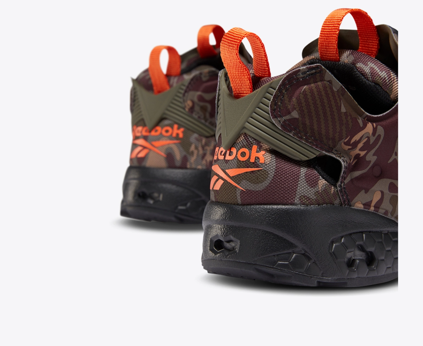 REEBOK - INSTAPUMP FURY OG MU 'CAMO' - VegNonVeg