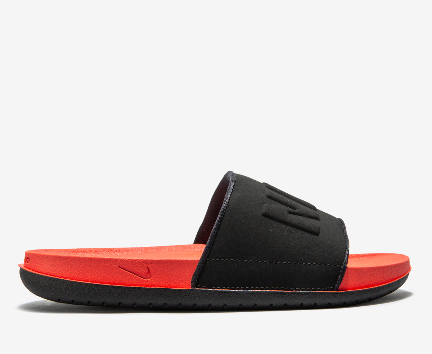 Red black hot sale nike slides