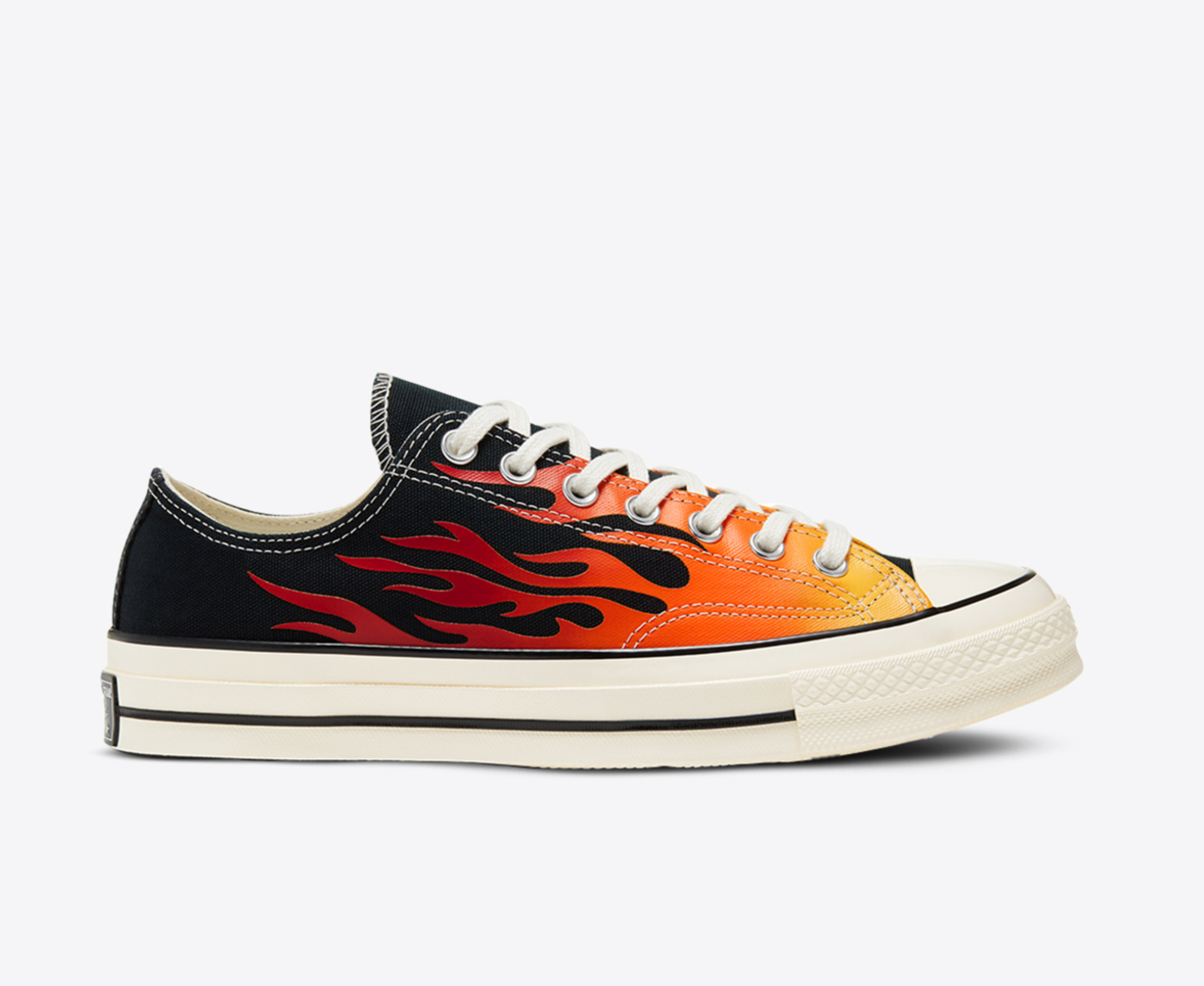 Converse Archive Print Chuck 70 Low Top BLACK ENAMEL RED EGRET VegNonVeg