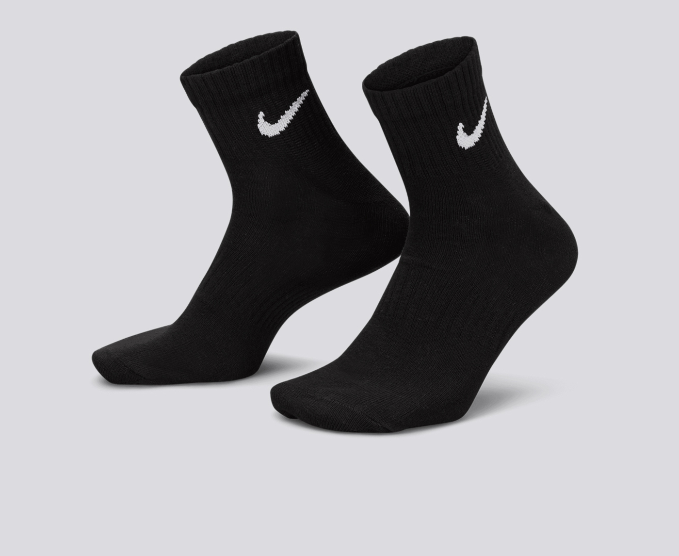 Nike EVERYDAY LIGHTWEIGHT ANKLE SOCKS 3 PAIRS BLACK WHITE VegNonVeg