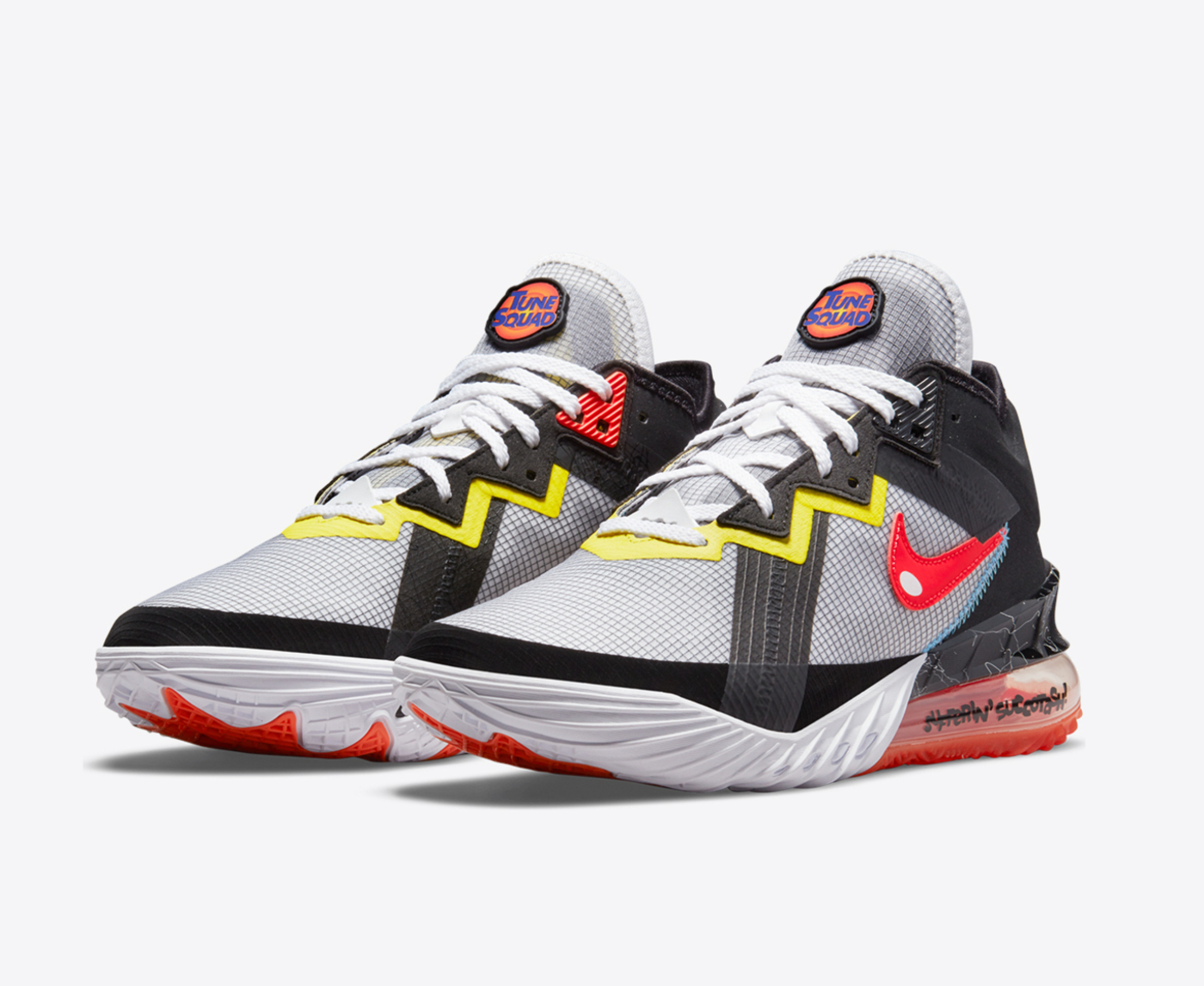 Nike looney tunes shoes online