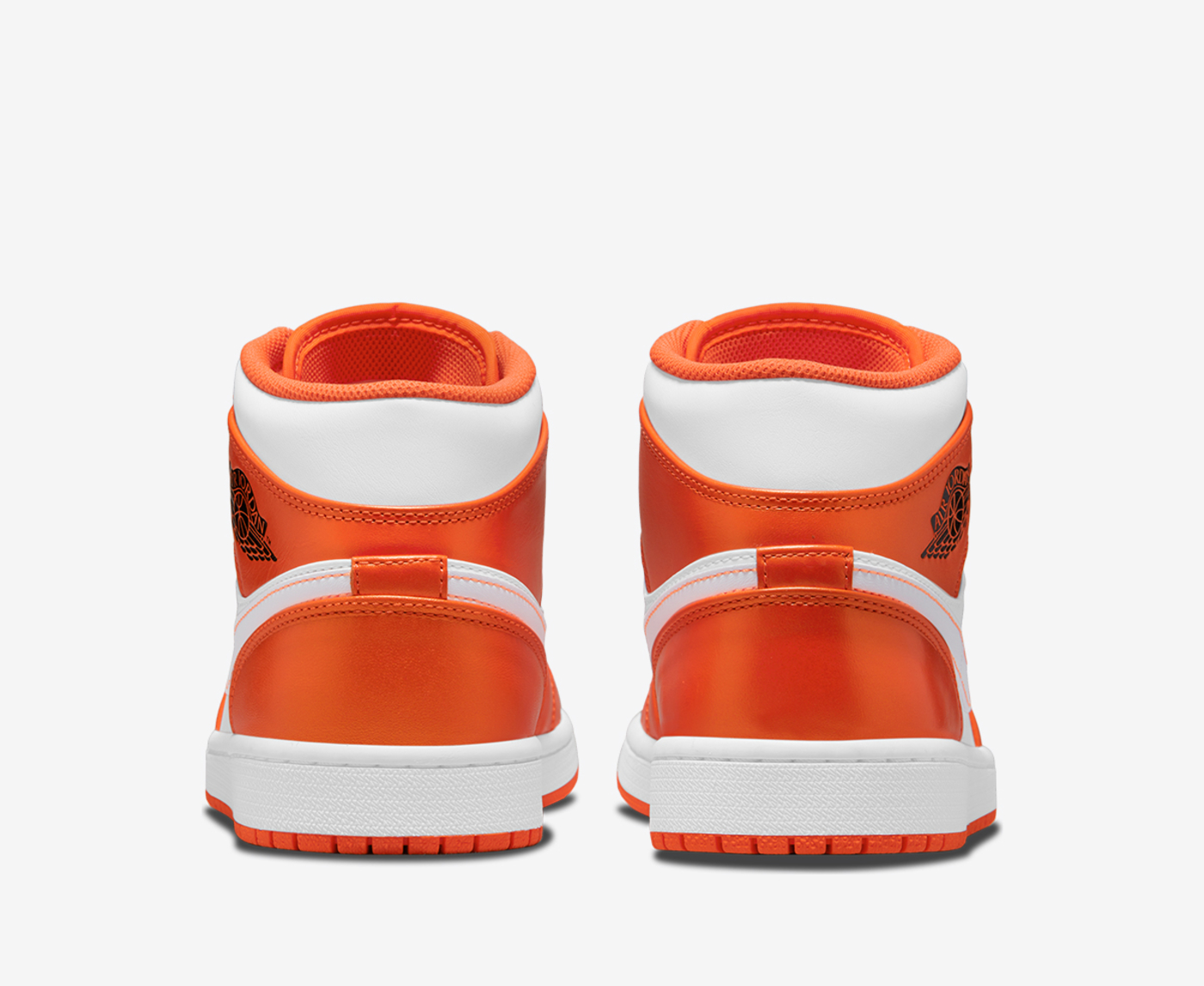 Orange green 2024 jordan 1