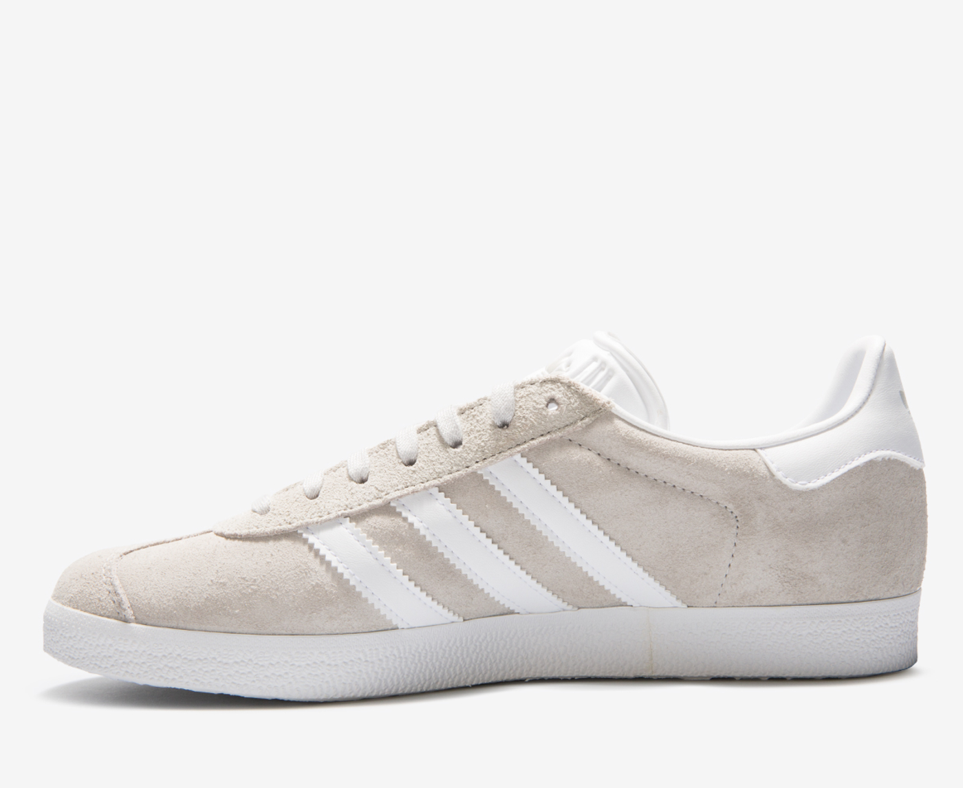 Adidas originals womens gazelle trainers hotsell linen/off white/copper metallic