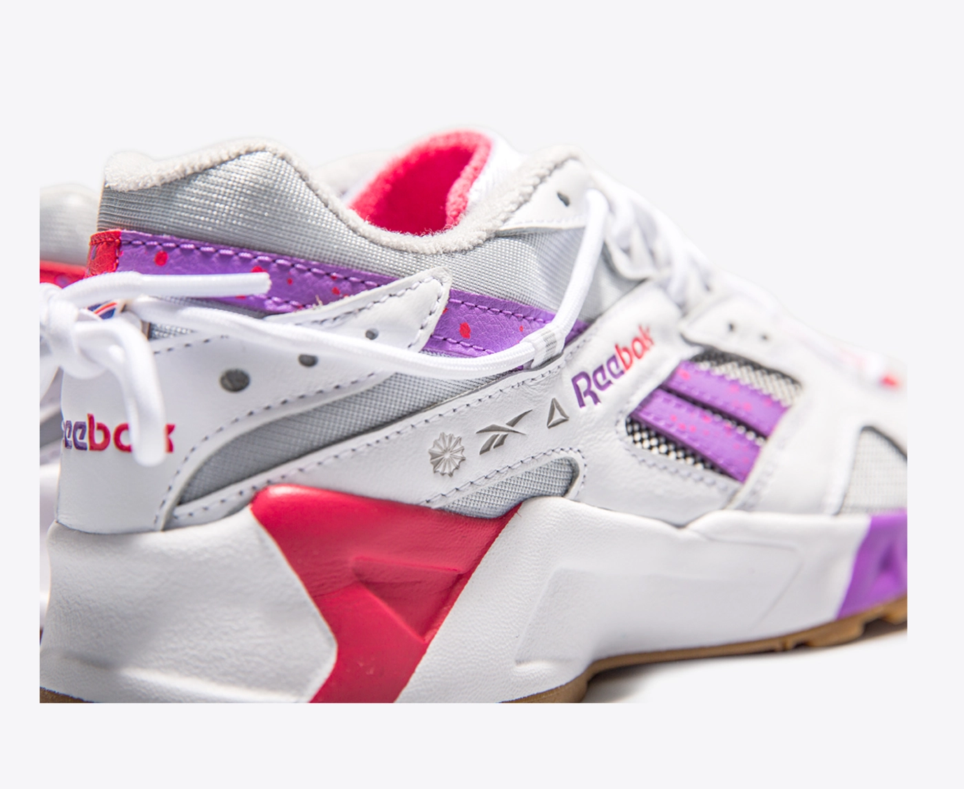 Reebok アルゼンチン代表　38/40 ハ30 REEBOK - AZTREK R58 'WHITE/SKULL GREY/GUAVA PUNCH' - VegNonVeg