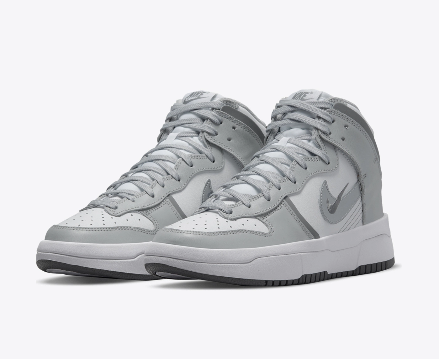 Nike - NIKE WMNS DUNK HIGH UP WHITE/SILVER-LT SMOKE GREY