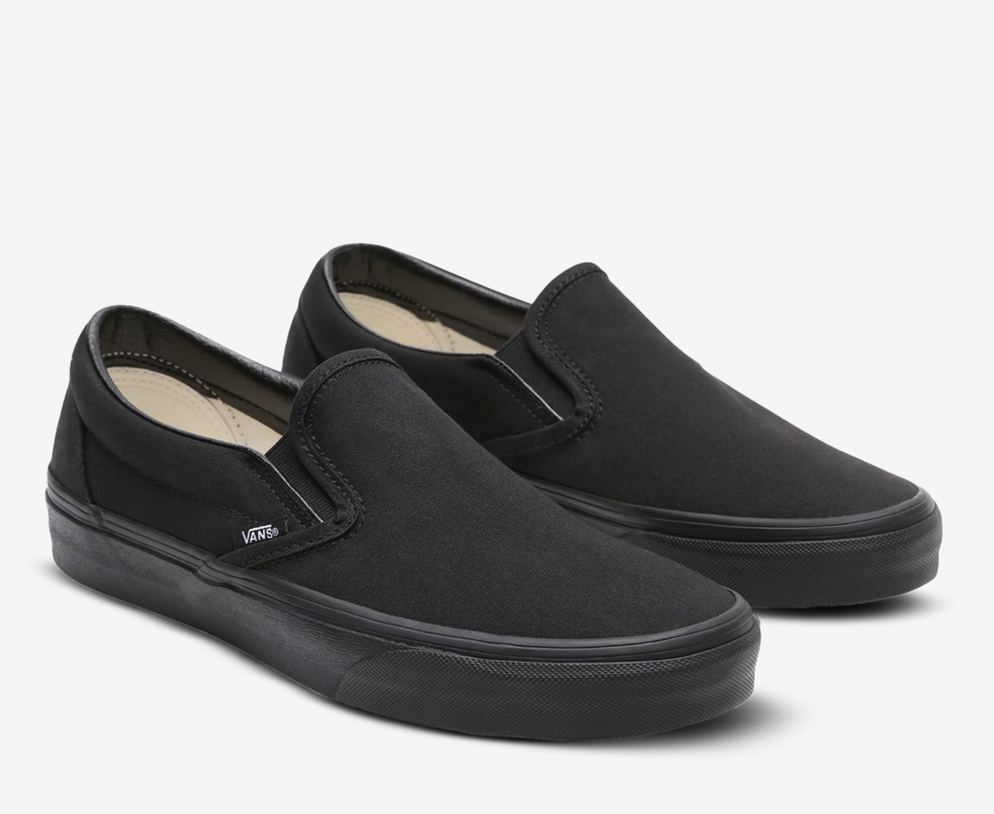 Vans slip deals on full black