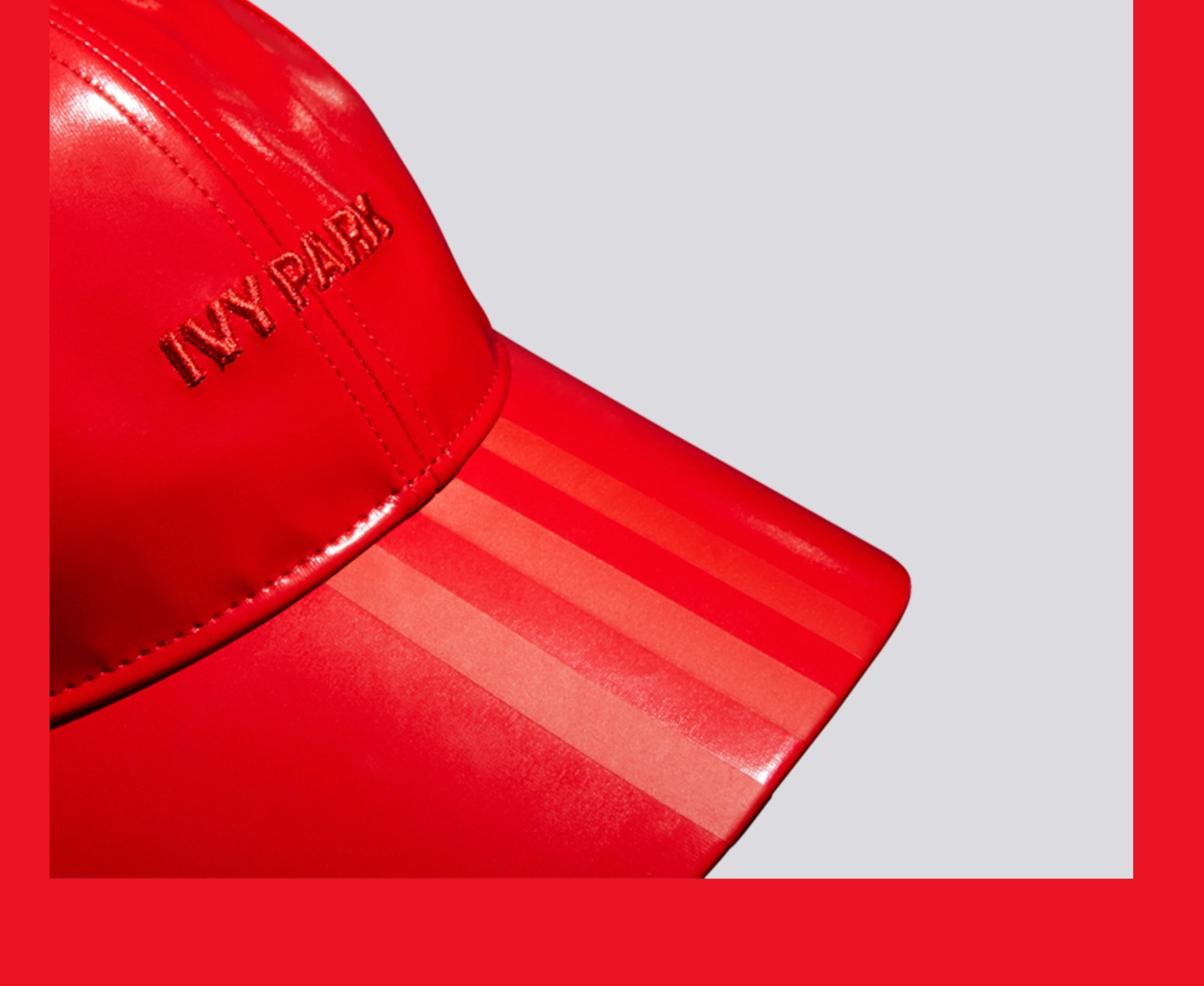Ivy Park red latex baseball hat A baseball hat for curly hair? Ivy Park main image 2