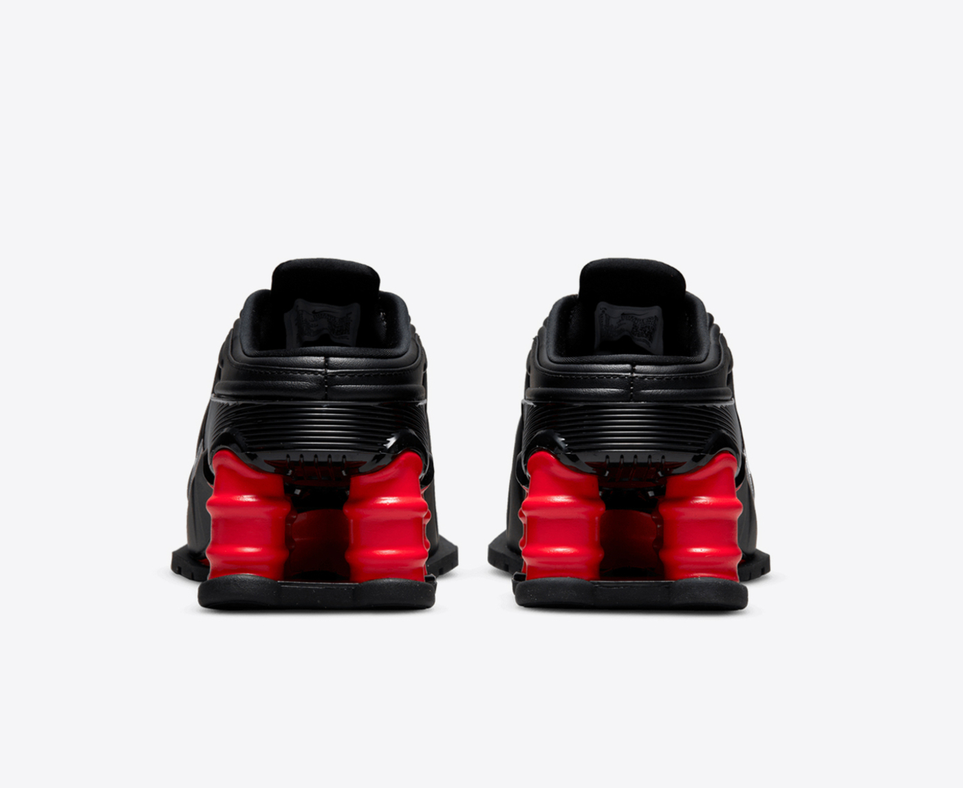 Nike - Shox Mr4 - VegNonVeg